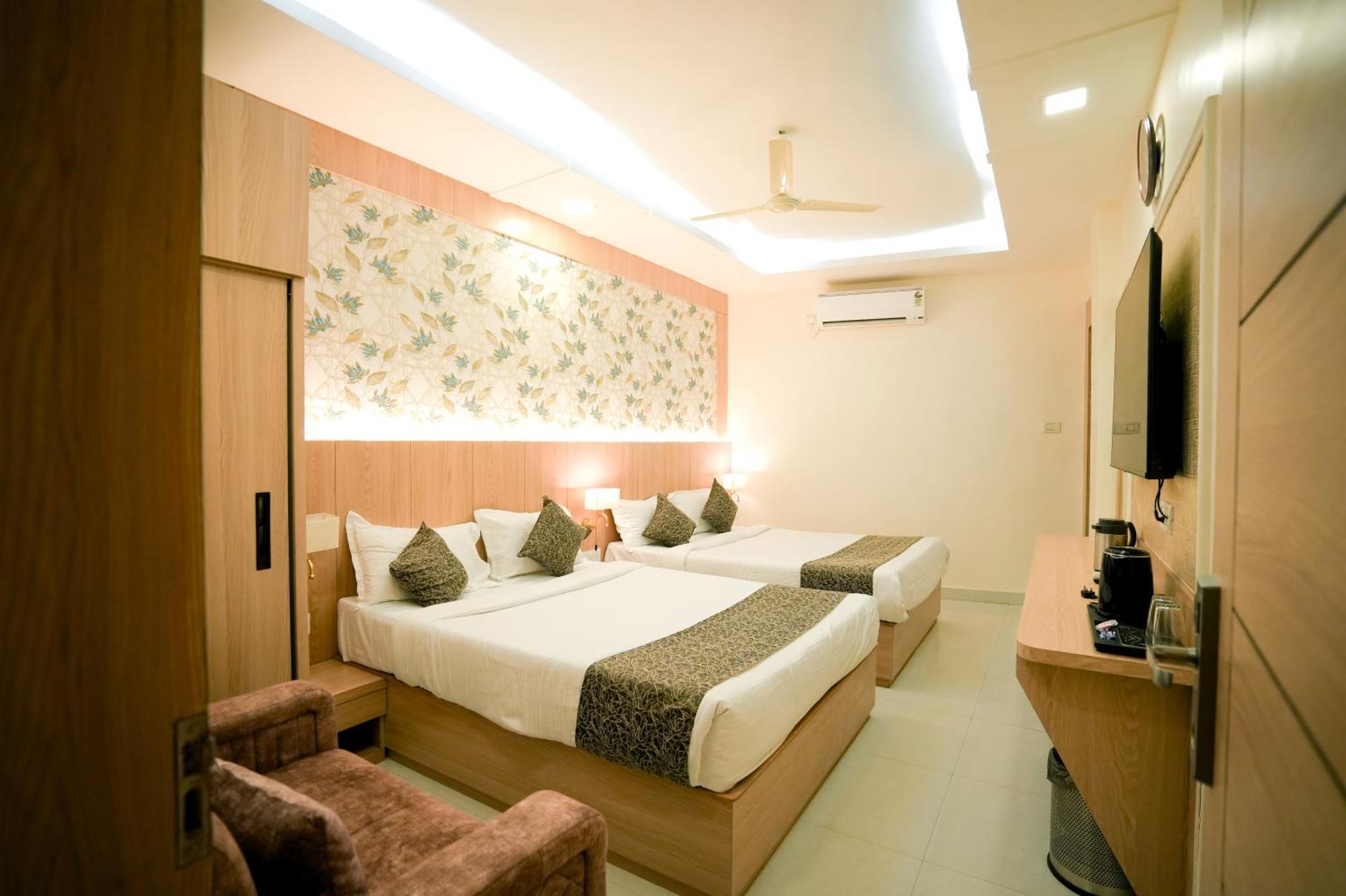 Hotel Jk Palace Allāhābād Junction Buitenkant foto