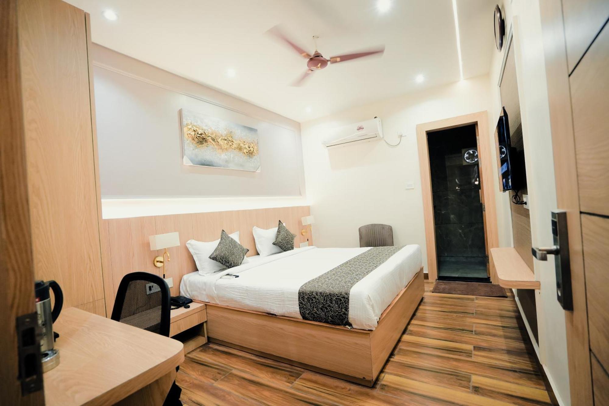 Hotel Jk Palace Allāhābād Junction Buitenkant foto